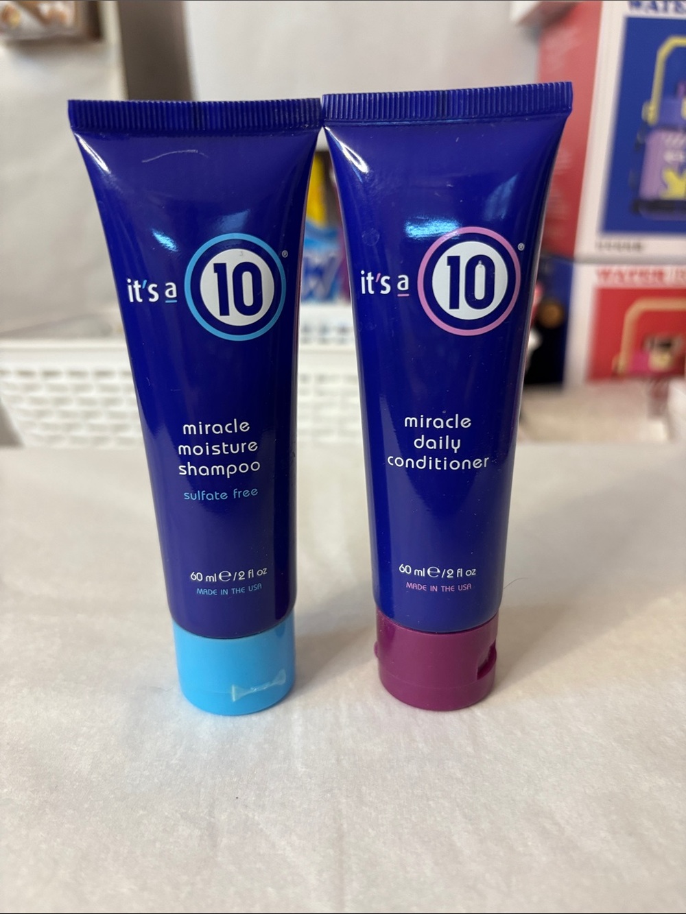 Travel Set It’s a 10 Moisture Shampoo & Daily Conditioner - Blue & Purple